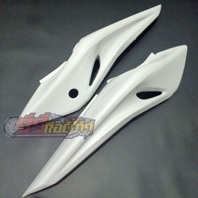 Body belakang ninja 150RR NEW kempol belakang ninja 150RR NEW tutup bodi putih