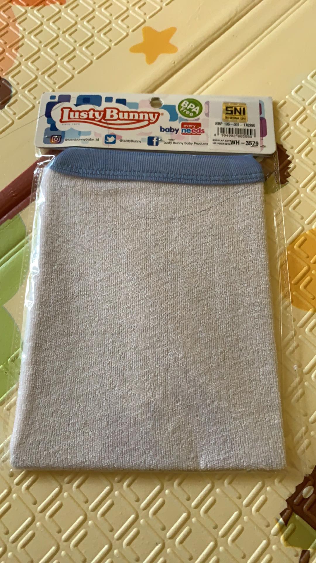 Washlap Kotak & Tangan Bahan Handuk Lusty Bunny