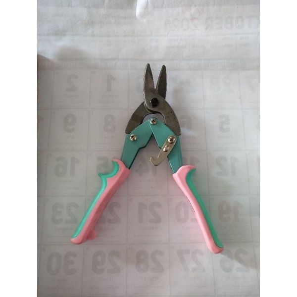 Gunting Baja Ringan/Gunting Seng