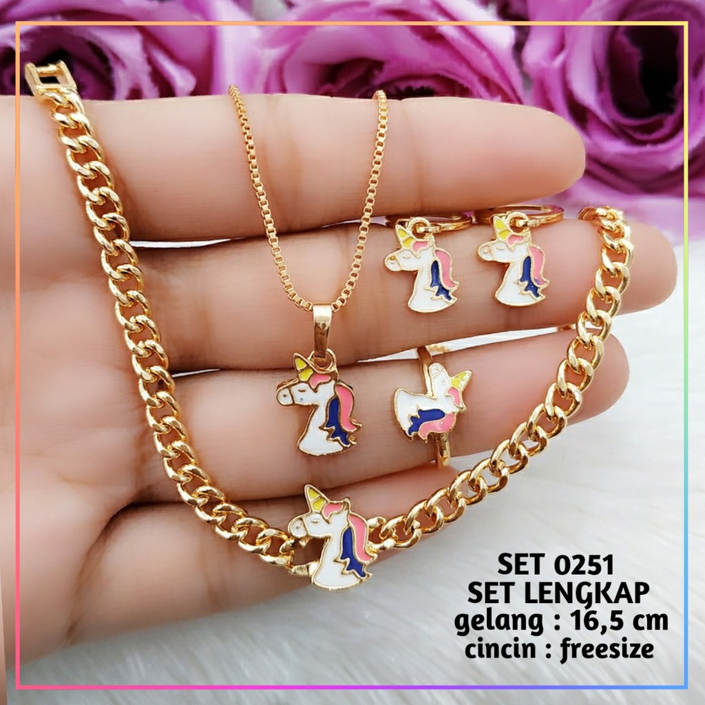 set perhiasan xuping set anak kuda lucu lapis emas gold set perhiasan xuping set anak kuda lucu lapis emas gold