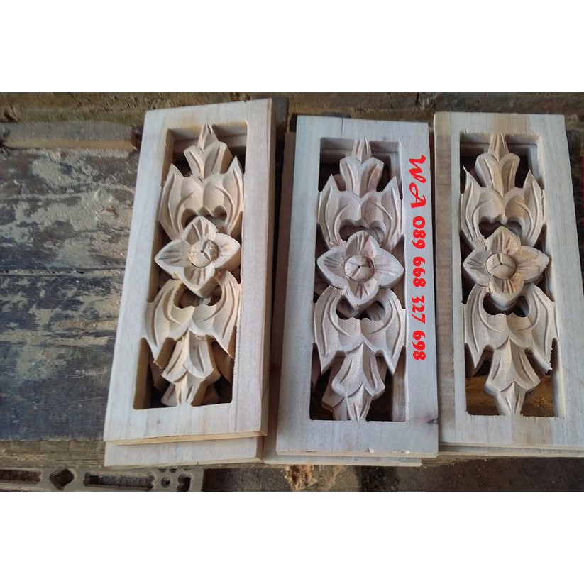 kepingan ukir loster ventilasi lubang angin kayu mahoni ukuran 10 x 25 cm