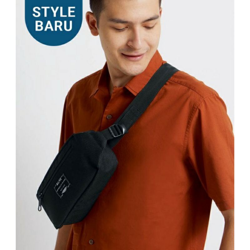 TAS SLEMPANG PRIA ALIVE JUGGLER SOPHIE PARIS MARTIN PROMO CLINT OYXEN ALPINIA MEBIUS TAURION LIEGE