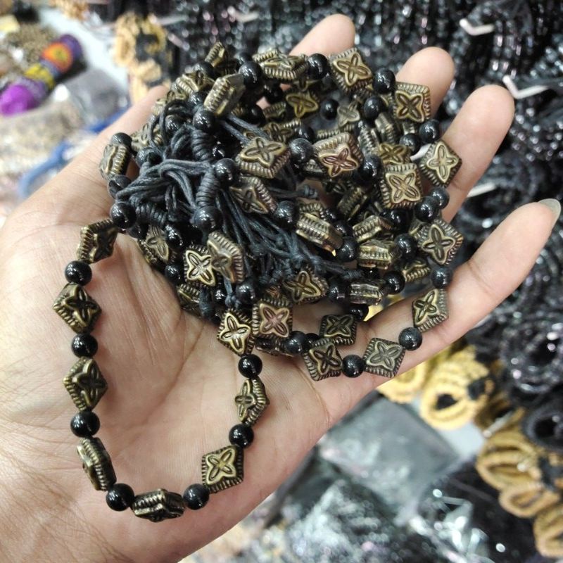 Gelang Tangan Lusinan isi 12 pcs kerajinan tangan