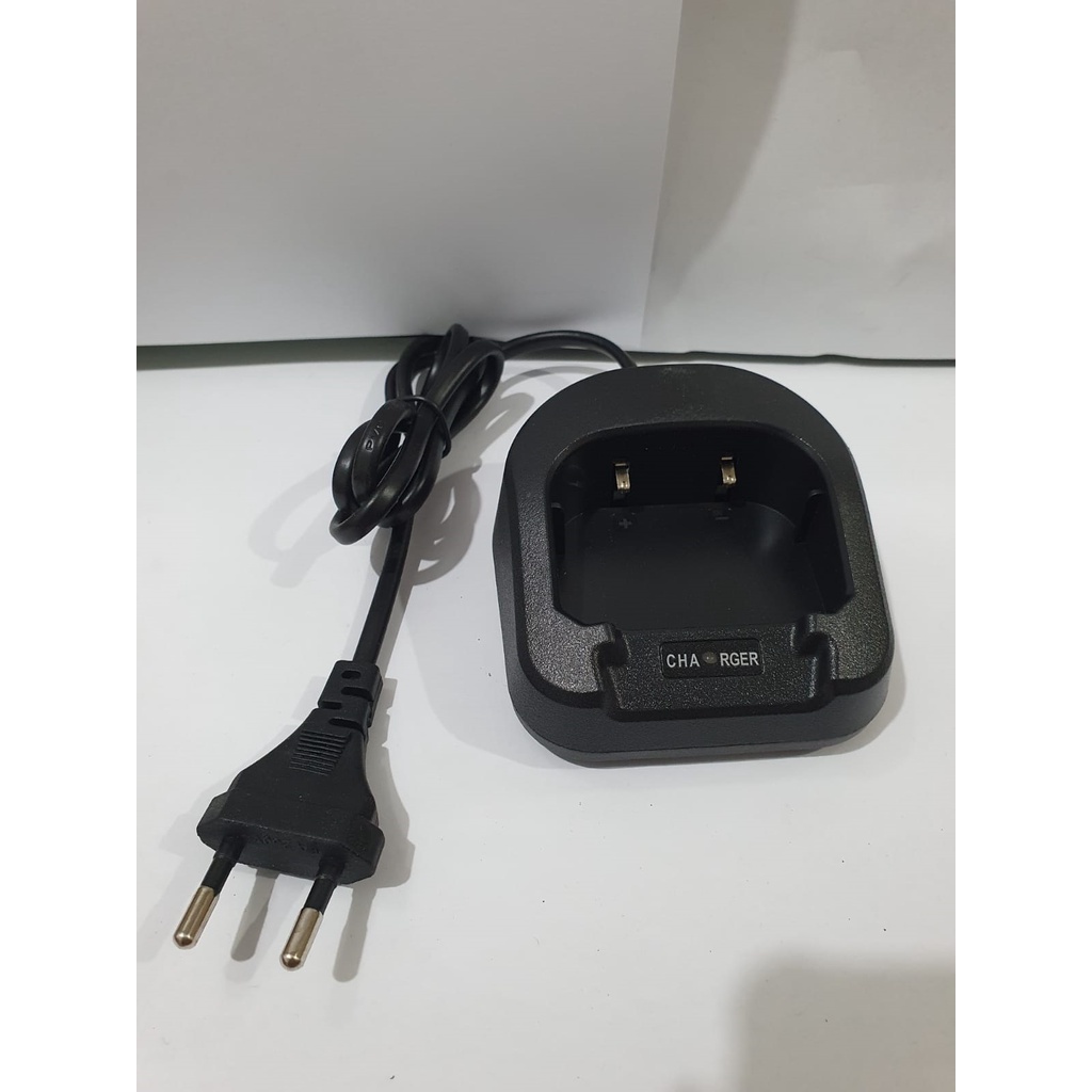 Charger + Dekstop HT UV 82,Jual Charger Ht + Dekstop HT