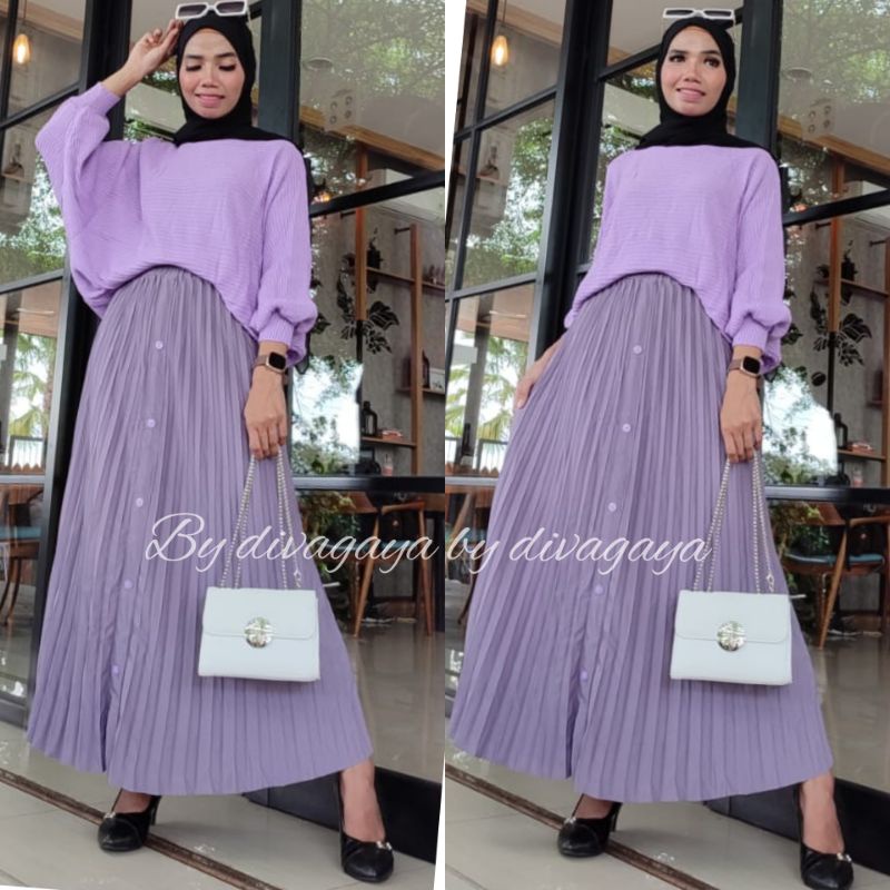 RAJUT SET ROK PLISKET KANCING MAUDY#2