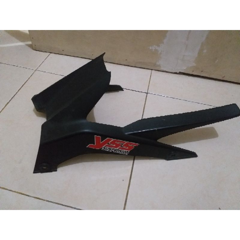 tutup rante cbr k45a ,cbr facelift ,cb 150 r led