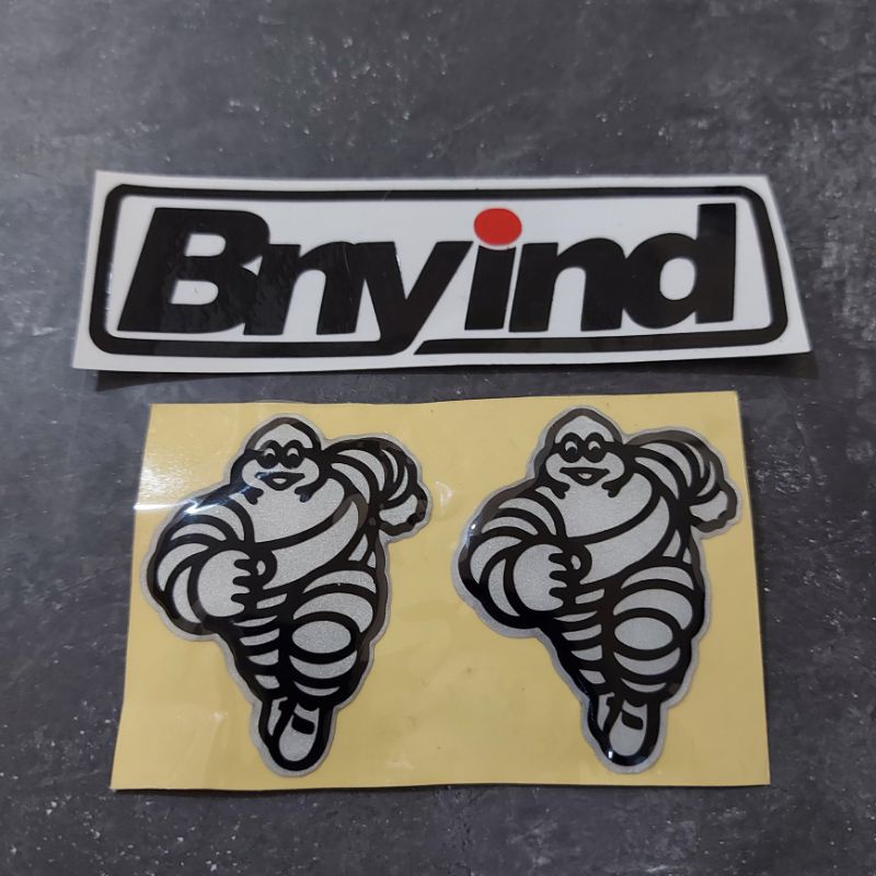 STICKER EMBLEM LOGO MICHELIN TIMBUL