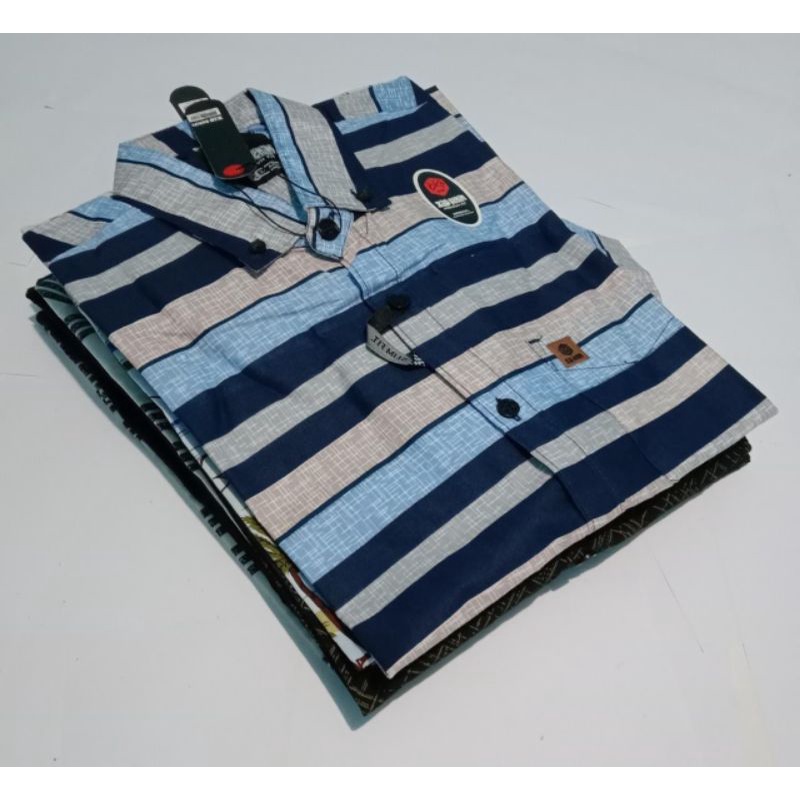 KEMEJA PRIA MURAH KEMEJA MOTIF KEMEJA GARIS KEMEJA KASUAL