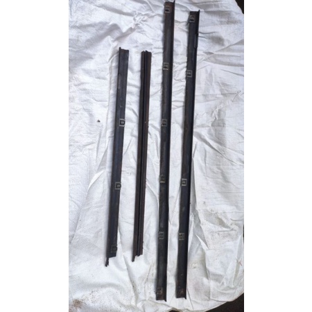 ori pelipit kaca dalam kijang kapsul