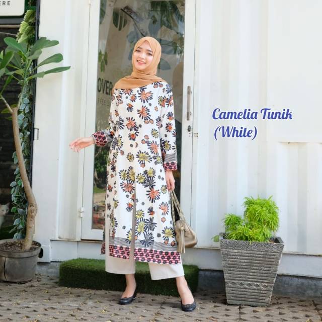 Camelia Tunik