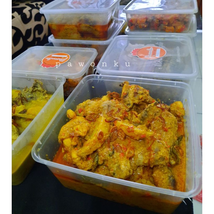 

Ayam Gulai/siap santap/siap saji/1 ekor uk. 900gr