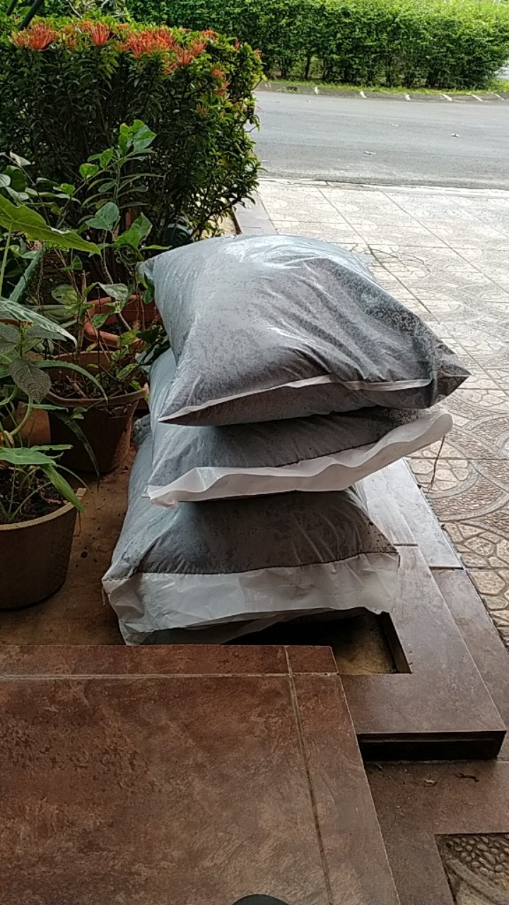 Media Tanam Tanah Subur Organik Berat -/+ 14-15kg Siap Pakai By Gojek/grab