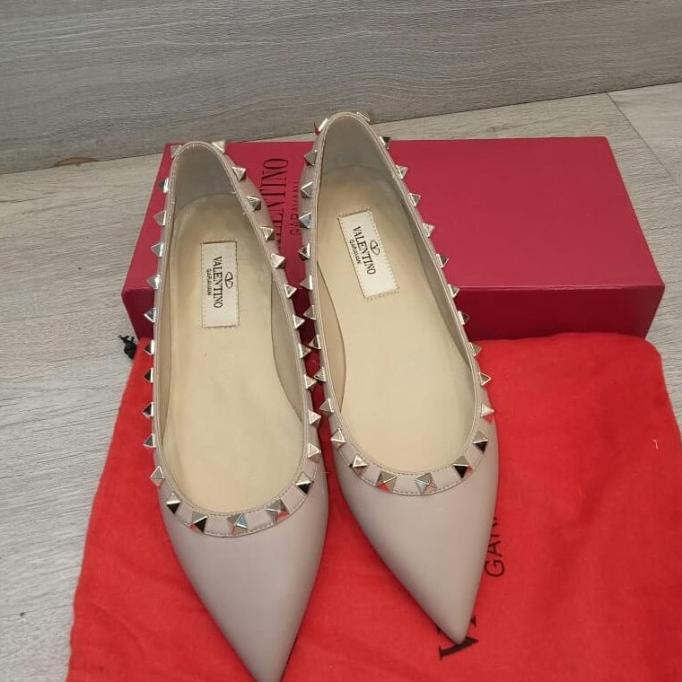 valentino rockstud flat mule nude Termurah
