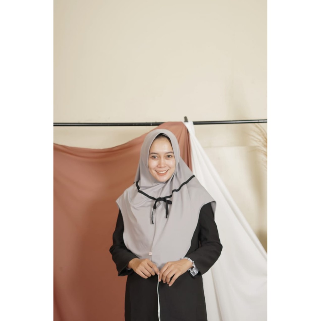 Bergo instan Arika list pita jersey