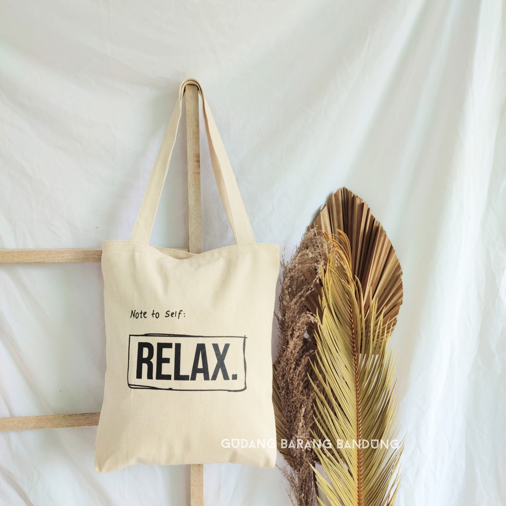 Totebag wanita kanvas resleting design Relax Broken White