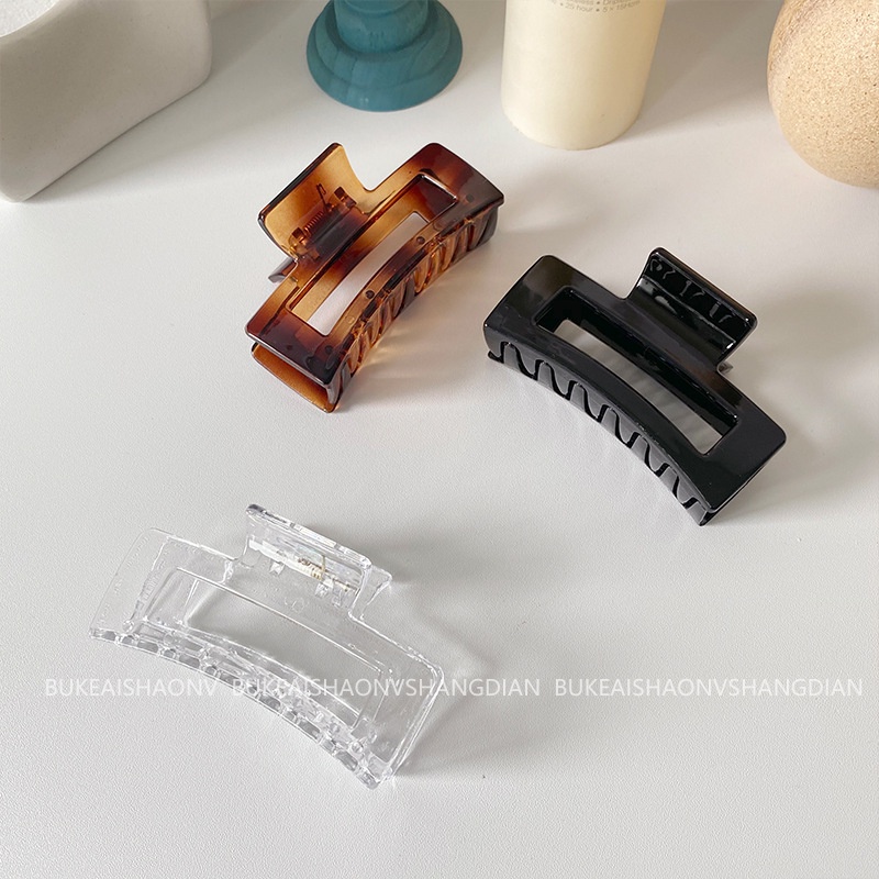 JEPIT JEPITAN BADAI JEDAI KOTAK PERSEGI PANJANG MEDIUM KLIP RAMBUT TEBAL TRANSPARAN KOREA WANITA KOREAN WOMEN SQUARE RECTANGLE JAW THICK HAIR ACCESSORIES CLUTCHER CLAW CLIP CLIPS ACRYLIC TRANSPARENT THICK HAIR COLOR MEDIUM SIZE