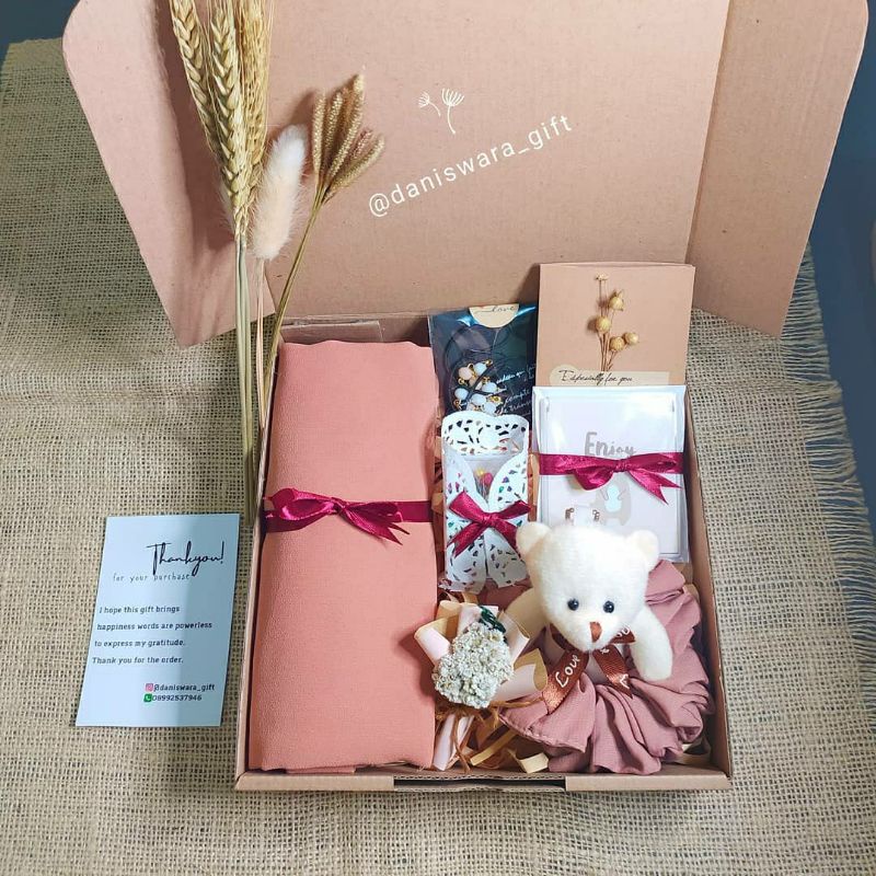 

HAMPERS KADO ULTAH LUCU MURAH cikarang