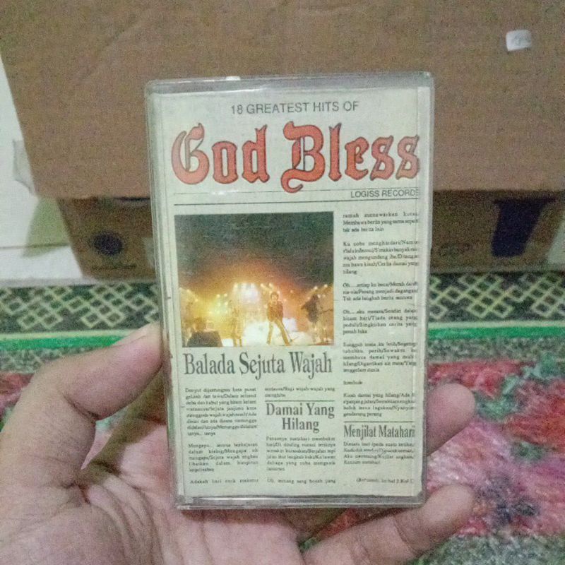 Kaset Pita God Bless - 18 greatest hits of