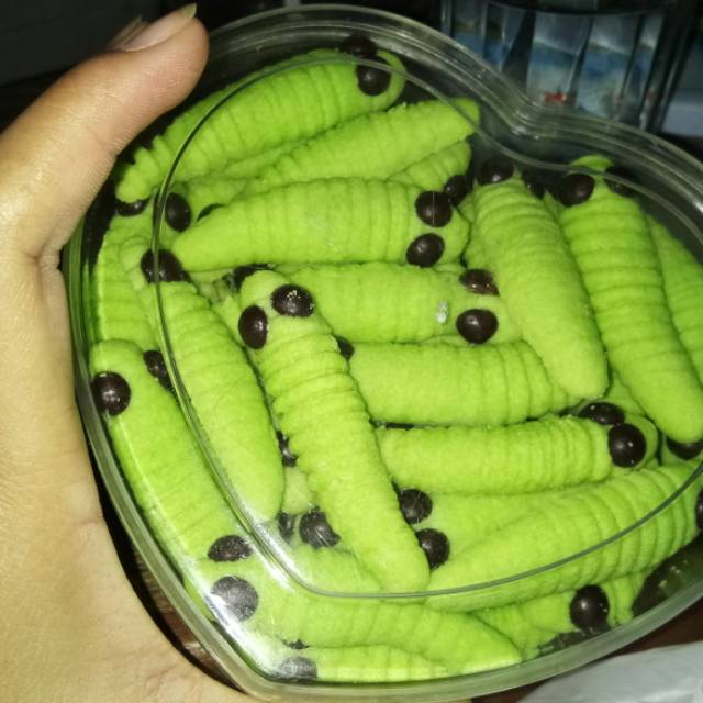 

Kue unik bentuk ulat bulu rasa susu / caterpillar cookies