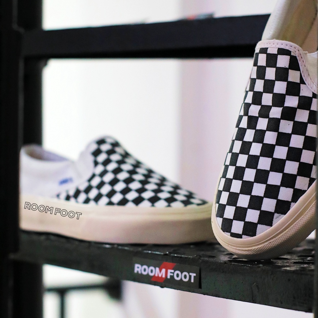 Sepatu Slip On OG Checkerboard / Sneakers Slip On Catur