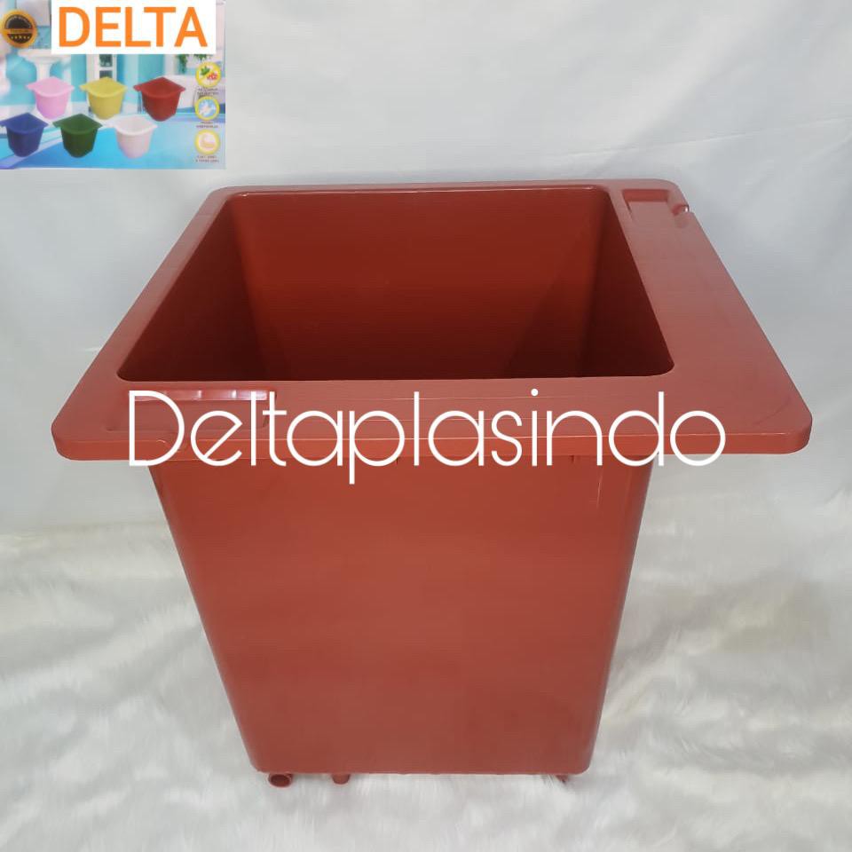 BAK AIR MANDI KOTAK KECIL+ T.SABUN MAROON (-+120 LITER)