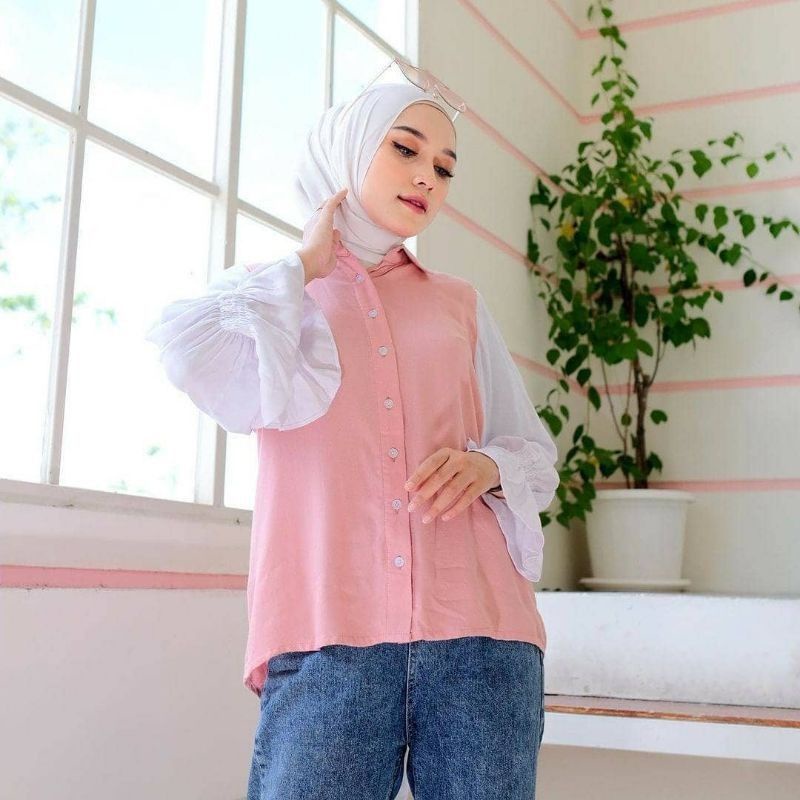 Daira top/kemeja wanita terlaris/pakaian remaja terbaru/fashion hijab wanita/ootd hijab remaja/atasa
