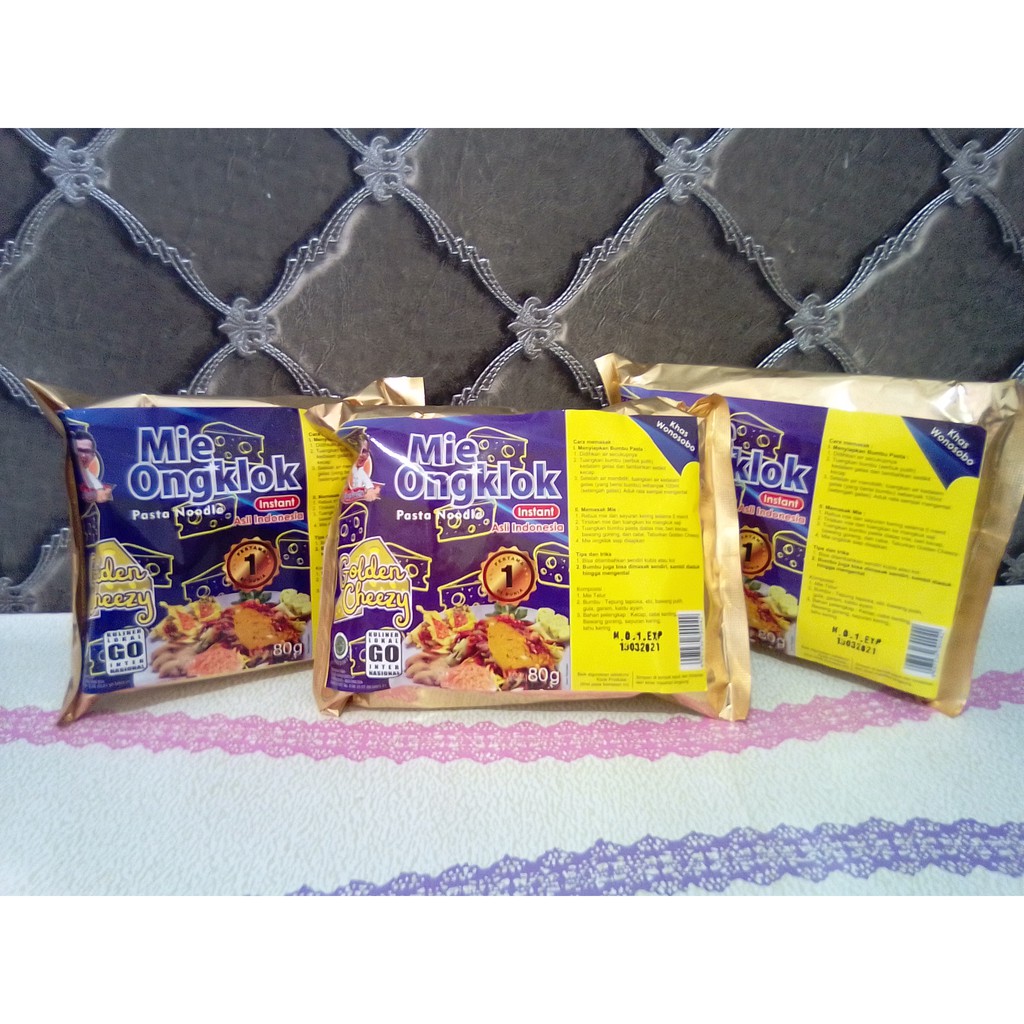 

MIE ONGKLOK RASA GOLDEN CHEEZY KHAZ WONOSOBO