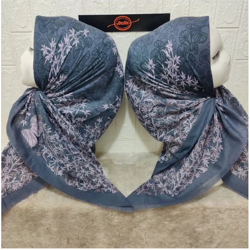 HIJAB DENAY SEGIEMPAT MOTIF AKAR ABU KRUDUNG DENAY MURAH