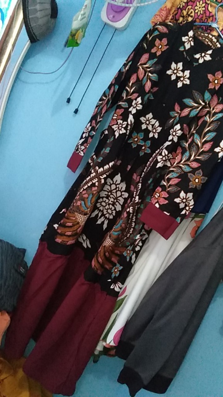 Batik Couple Keluarga Sania Ruffle Ori Ndoro Jowi Dnt Motif Cendrawasih Pelangi Kombinasi