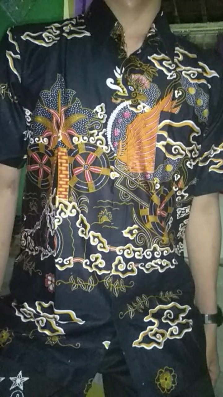 Batik Trusmi Hem Mega Mendung Saiba Lengan Pendek Kratonan Saiba