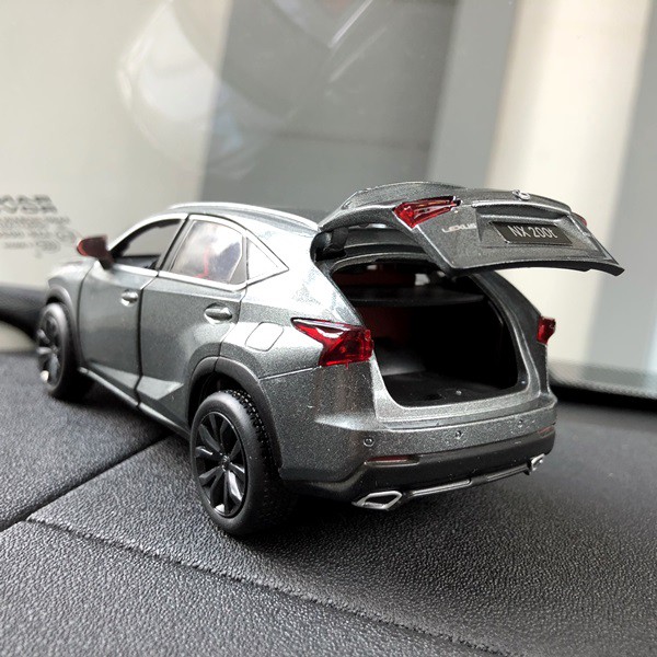 Pajangan LEXUS NX 200t Miniatur Parfum Parfume Pewangi Mobil