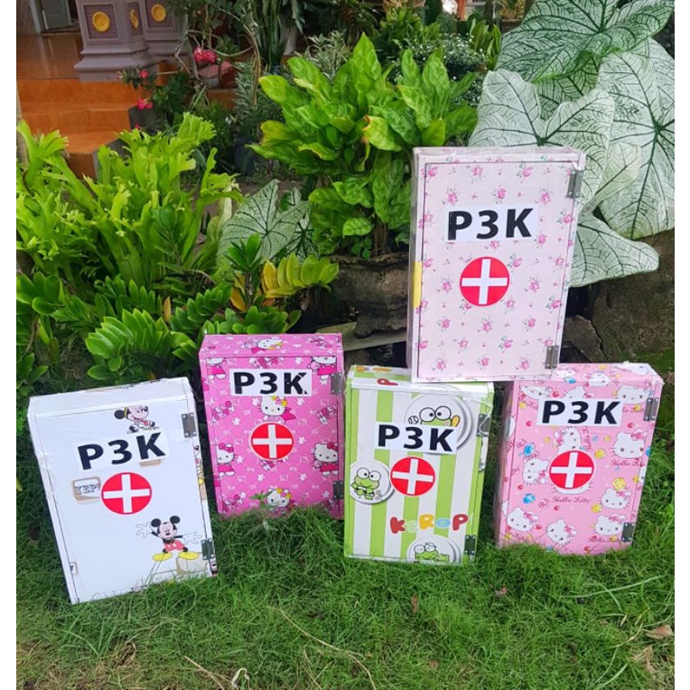 KOTAK P3K/ KOTAK OBAT KARAKTER
