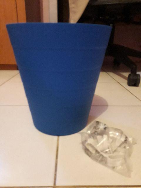 Zahira.shops - Tempat Sampah, Biru  - Fniss