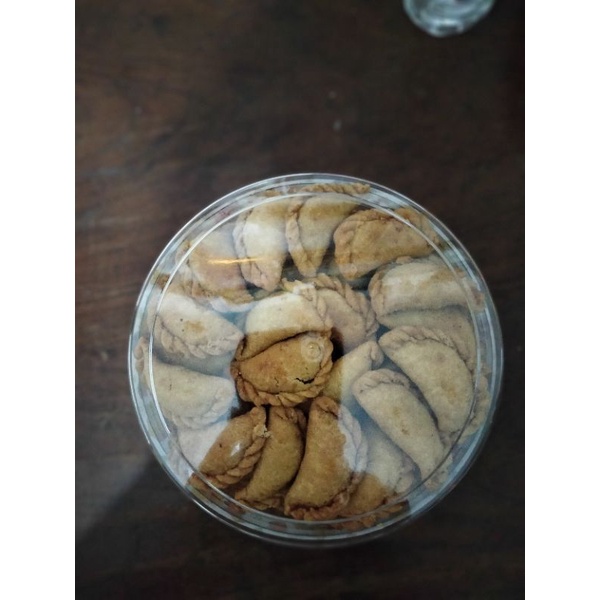 

Pastel abon
