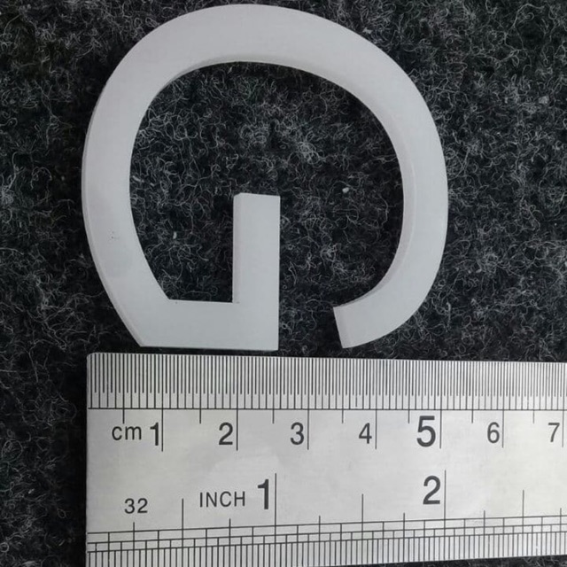 

Cutting acrylic putih susu 2mm / cutting akrilik Rp 30 per cm