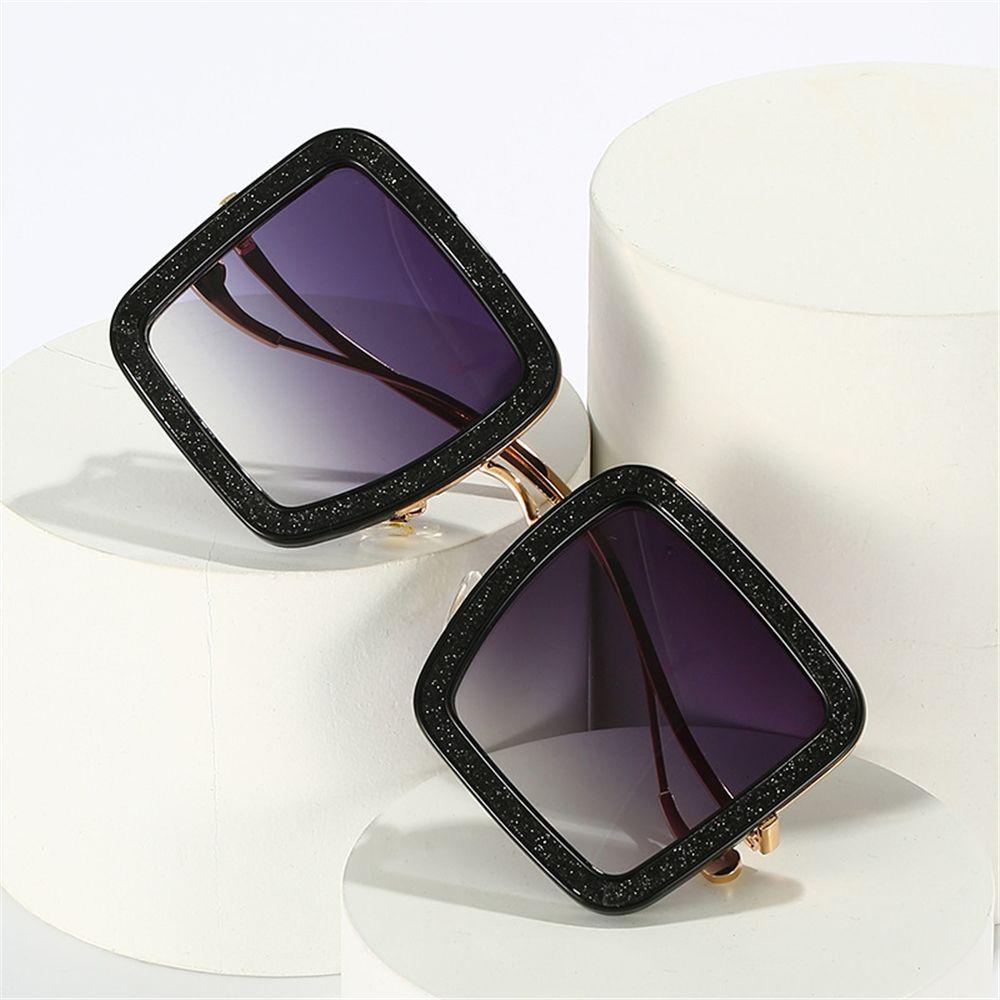 Lily Kacamata Hitam Wanita Persegi UV400 Oversized Crystal Shades