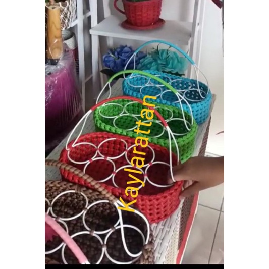 tempat Aqua gelas rotan sintetis anyaman ketupat