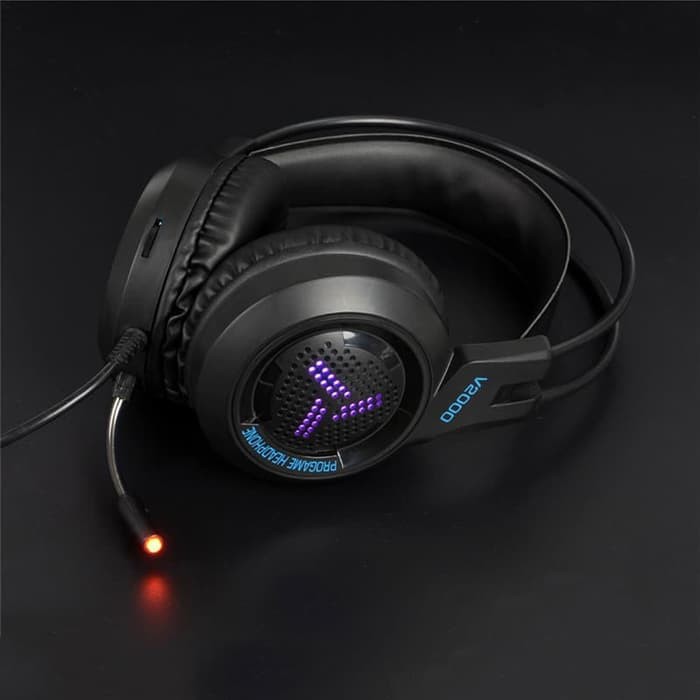 HEADSET PRO GAMING V2000 7.1 RGB MODE LED LIGHT WITH MICROPHONE