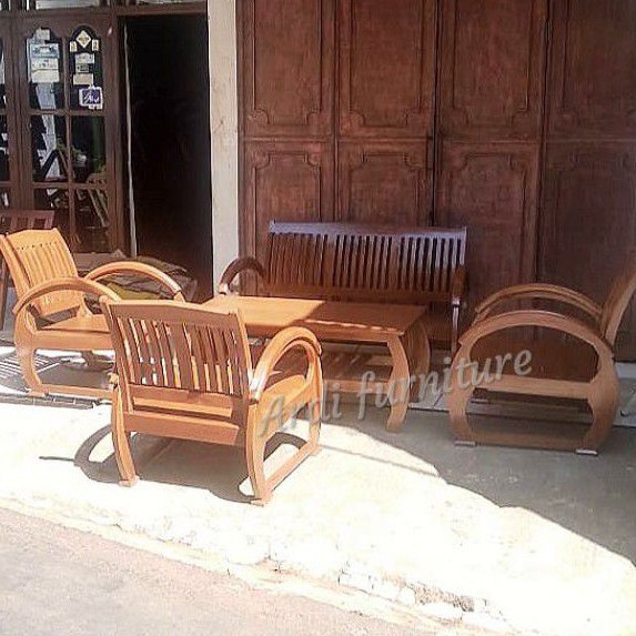 kursi tamu minimalis - kursi tamu - meja kursi kayu jati - kursi jati - kursi ruang tamu