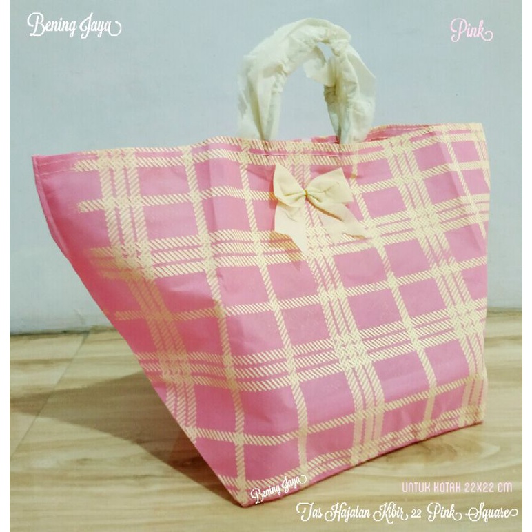 

Tas Hajatan Goodie Bag Kibir 22 Square Pink