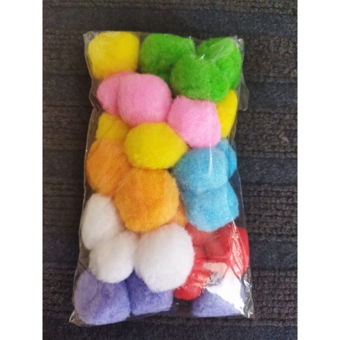 

Mainan Anak Montessori Pompom + Capitan Plastik - 3 cm