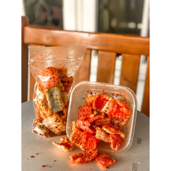 

kerupuk taro khas garut berbagai varian rasa #cemilanenak #cemilanmurah #cemilangarut #cemilantaro #cemilankerupuk #cemilanoriginal #cemilankeju #cemilanpedas