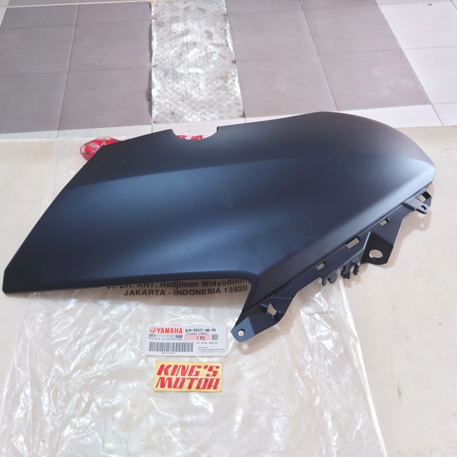 BODY COWLING COVER LAMPU DEPAN XMAX X-MAX BIRU DOFF GELAP KANAN B74-P6