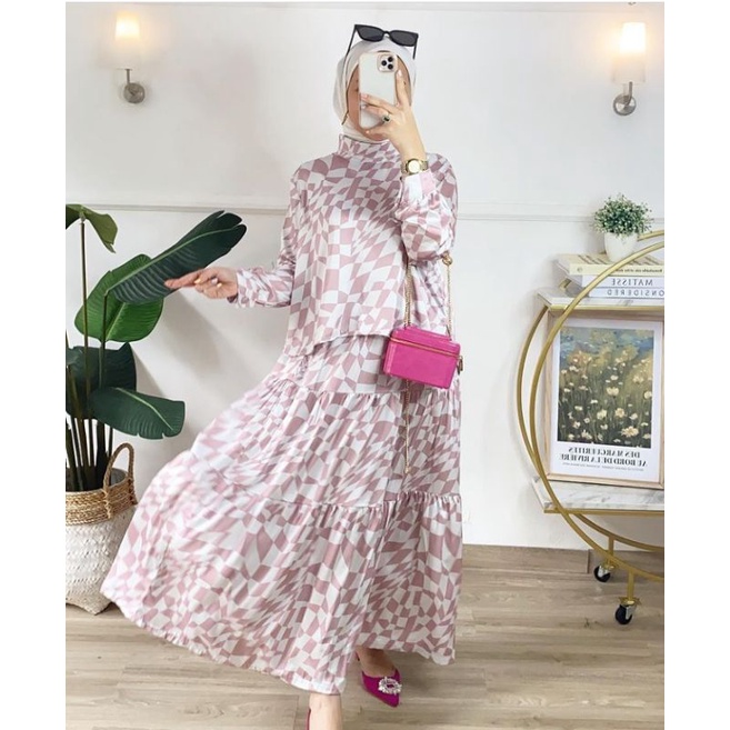 INTALICIOUS BEATARISA SET