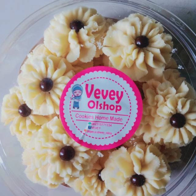 

KUE SEMPRIT HOME MADE