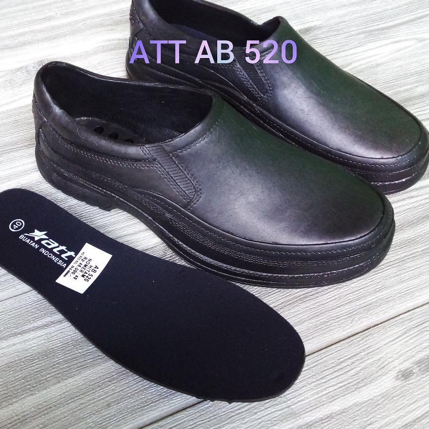 Koleksi Terbaru.. Sepatu Karet Pria ATT/ Sepatu Pantofel Karet Pria ATT AB 520 Hitam/Anti Air & Anti