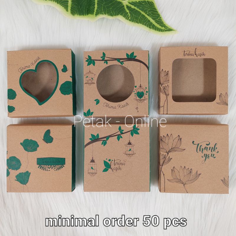 

50 Pcs, Box Kemasan Souvenir 9.5 x 9.5 cm