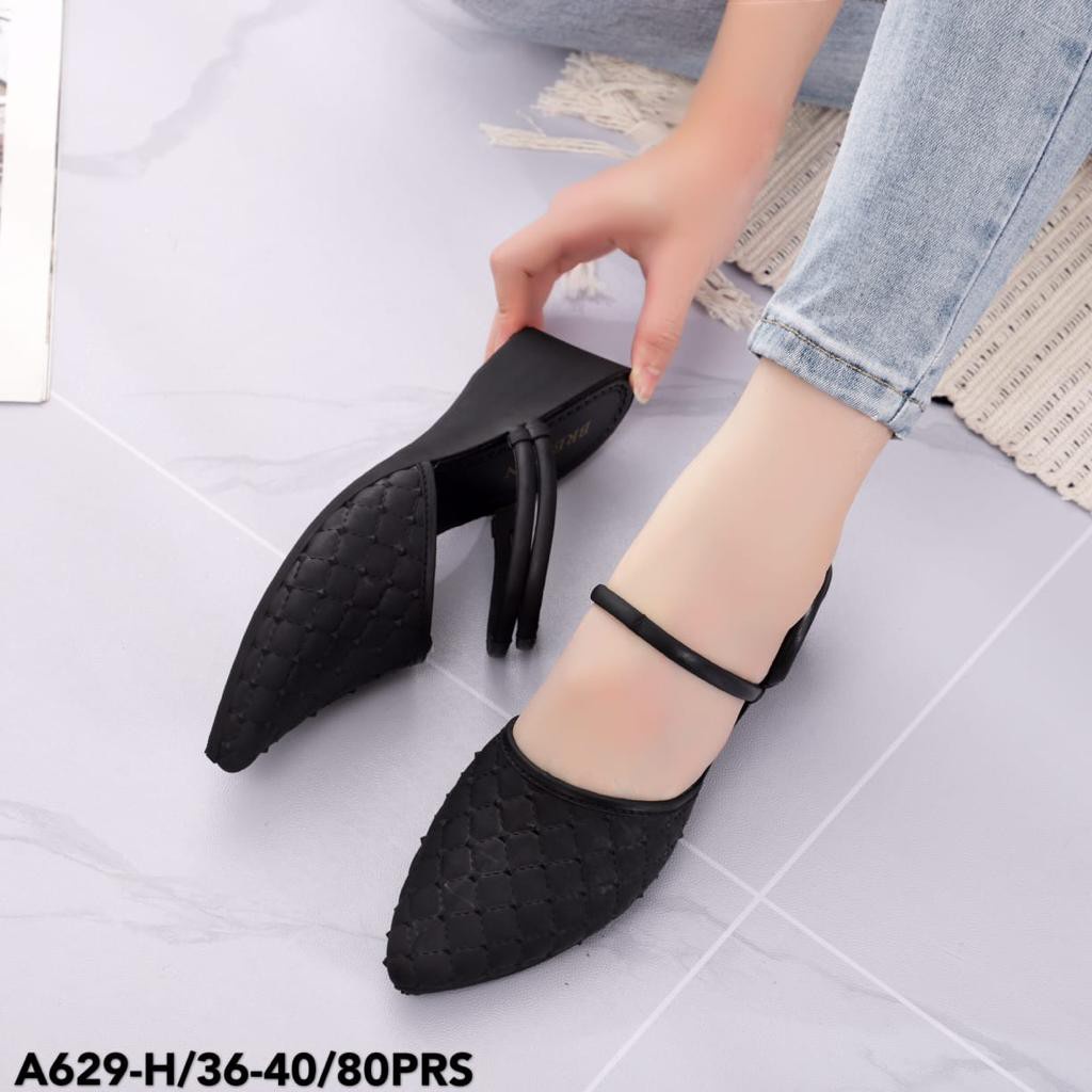 Sandal Slop Tali Wanita Jelly Import Winola Collection A629-1M-3