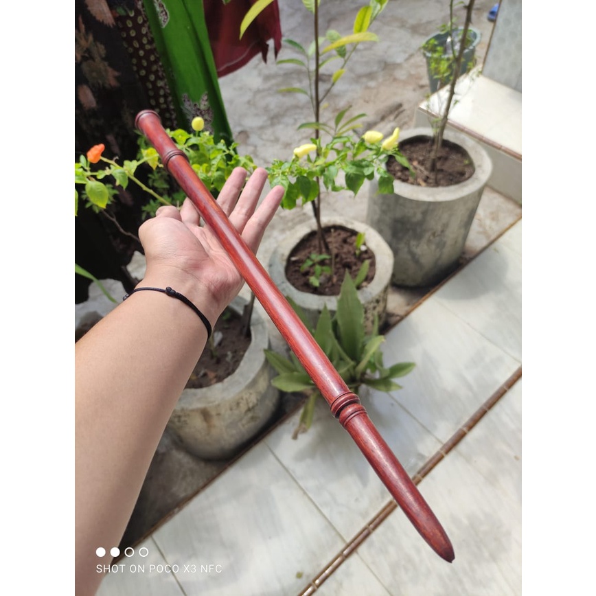 Tongkat Komando Kayu Nagasari Berkualitas
