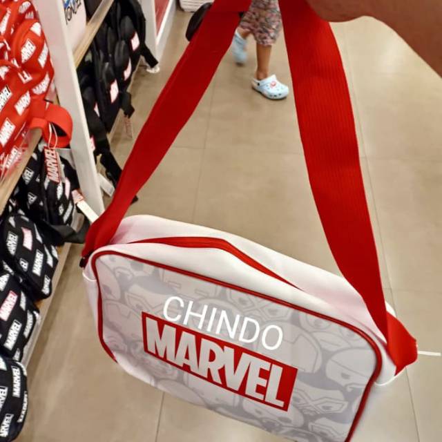 MINISO MARVEL CROSSBODY TAS SELEMPANG WANITA TRAVEL